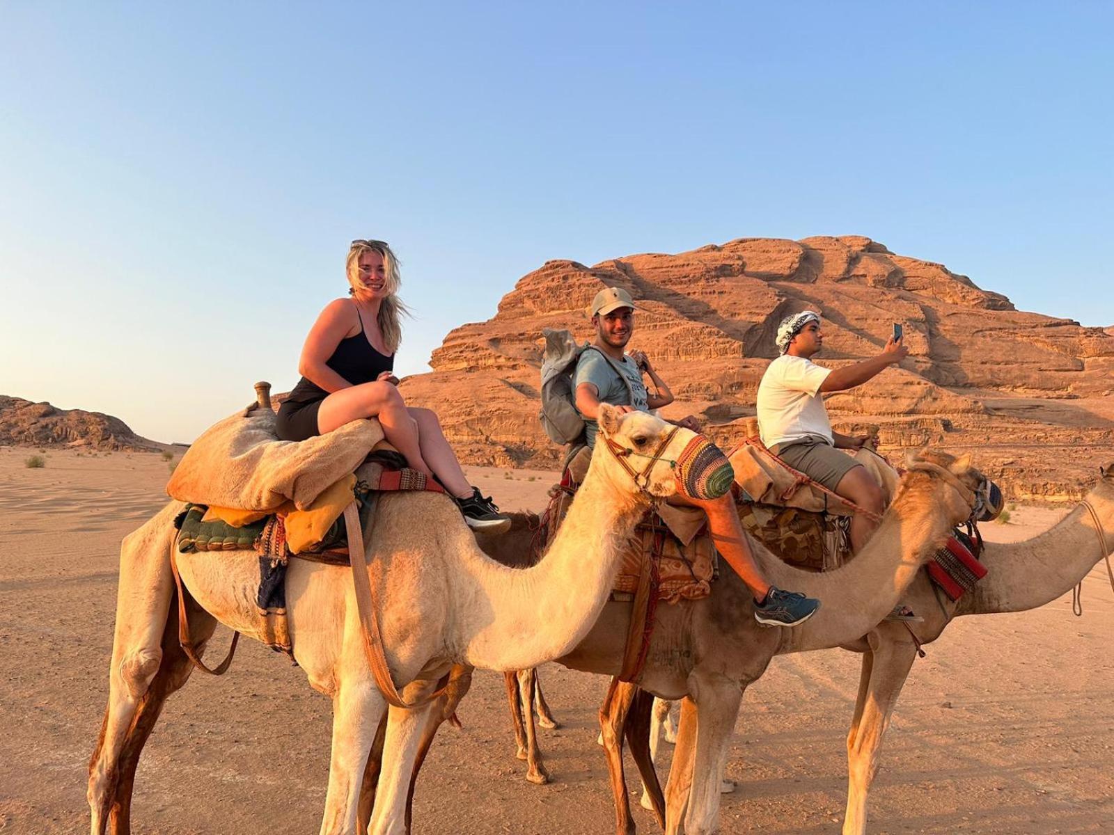Harmony Luxury Camp Hotel Wadi Rum Exterior foto